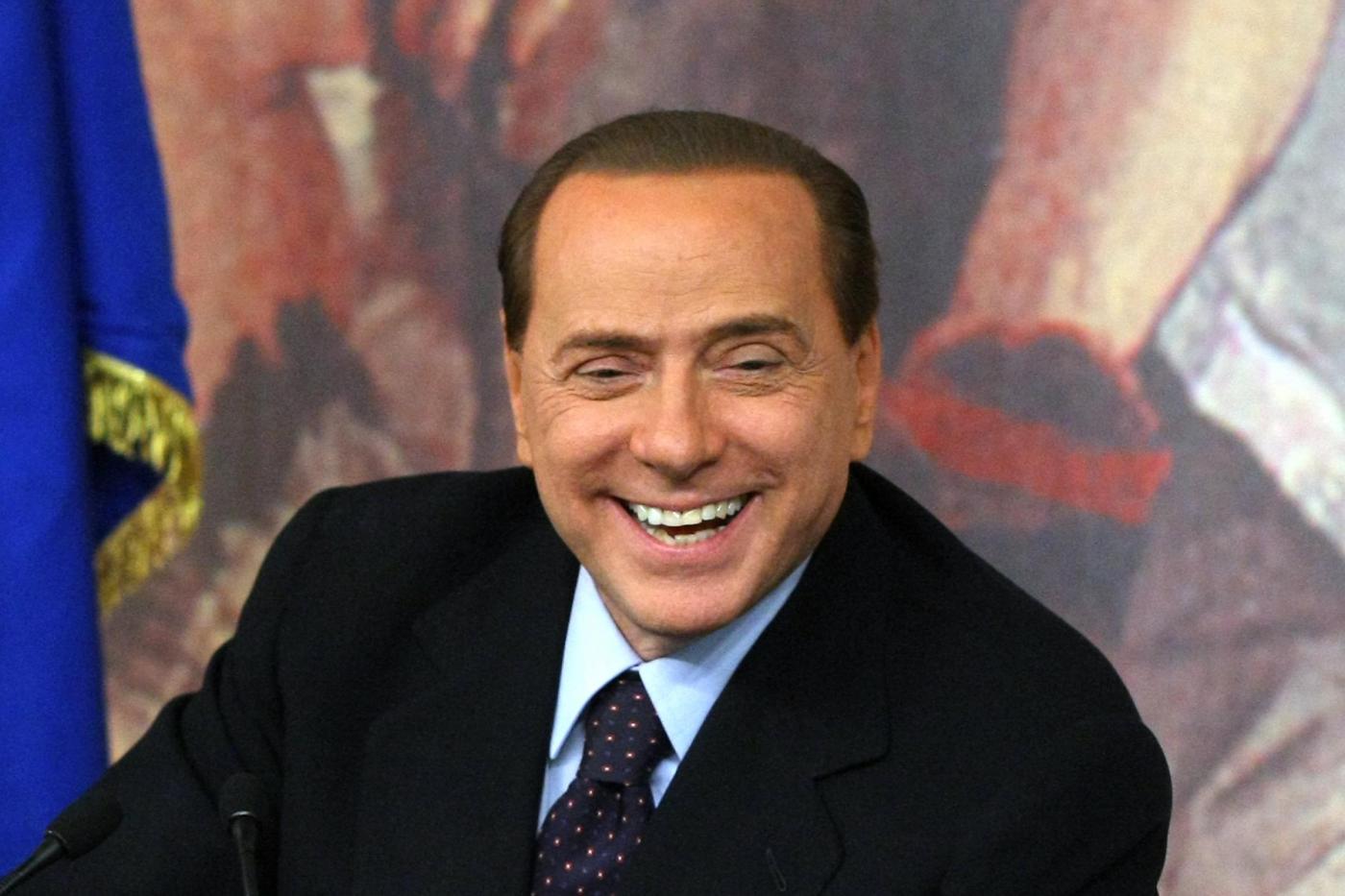 silvio-berlusconi-ricoverato-per-covid-al-san-raffaele-inizio-di-polmonite