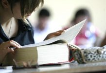 Esami di maturità: I ricordi di alcuni personaggi del piccolo schermo sulla loro maturità esame italiano