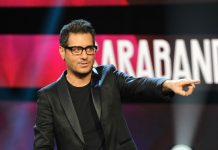 Enrico Papi addio a Mediaset, sbarca su Tv8. Due nuovi game show per lui. sarabanda