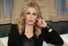 Roberta Bruzzone al settimo cielo per il suo matrimonio. Roberta Bruzzone