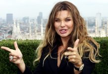 Alba Parietti a “Vieni da Me”: “Sono stata vittima di bullismo” alba parietti