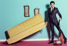 Stasera CasaMika sta per cominciare! – La musica, il divertimento, la novità del viaggio nel tempo Stasera CasaMika