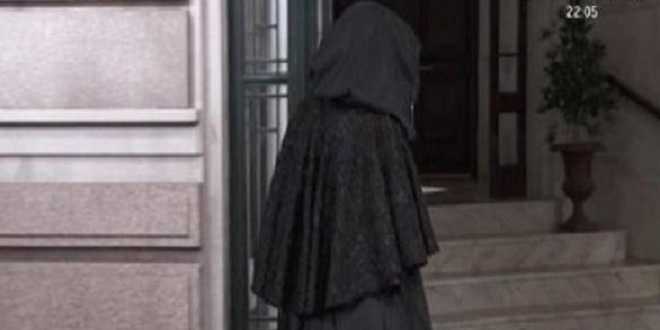 una_vita_anticipazioni_una_vita_ottobre_2017_il_mistero_della_donna_incappucciata