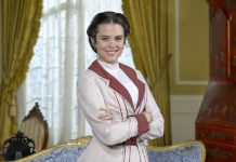 Una Vita, anticipazioni sulle puntate spagnole: nuovi attori ed uscite dal cast L'attrice Cristina Abad nella soap Una Vita