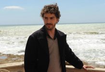 La mossa del cavallo – C’era una volta Vigata in arrivo su Rai 1 fiction televisiva ispirata ad un romanzo di successo di Andrea Camilleri. Si tratta di "La mossa del cavallo - C'era una volta Vigata", un'opera letteraria scritta dal padre di Salvo Montalbano. Scopriamo anticipazioni e cast.