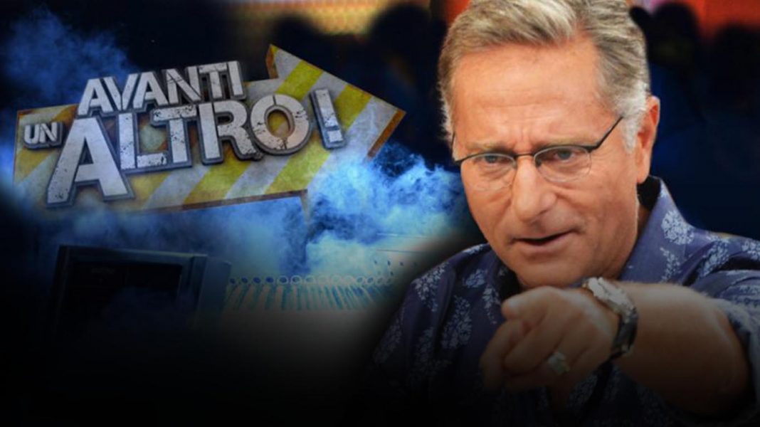 Il Salottino Di Avanti Un Altro 2022