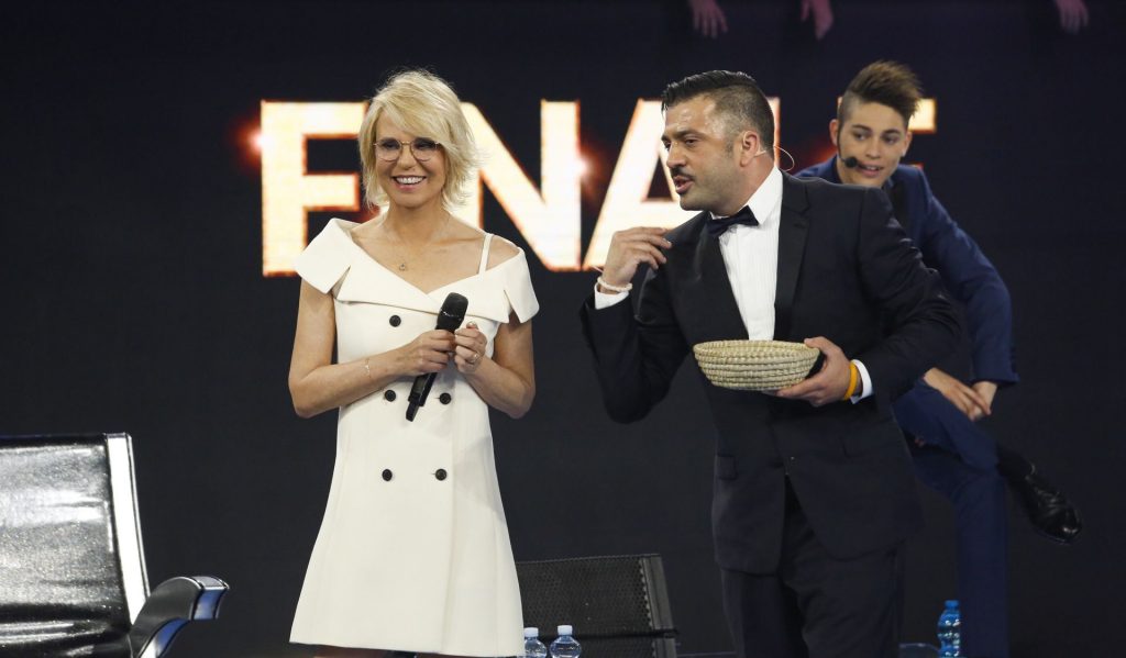 Maria De FIlippi e Amedeo - Amici 17