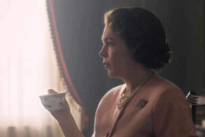 Olivia Colman The Crown 3 serie tv