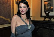 Isola Dei Famosi 2019: Demetra Hampton nel cast? L’elenco dei vip quasi certi e di quelli che non partono più Demetra Hampton - Isola 2019