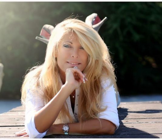 Uomini e Donne gossip, Anna Tedesco: “Quando ho visto Nino è stato un colpo al cuore. Sogno di fare il Grande Fratello” | Intervista ESCLUSIVA Anna Tedesco