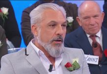 Uomini e Donne, Rocco gela lo studio: “Sono venuto con i giochini erotici” | Video Rocco Uomini e Donne