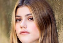 Jenny De Nucci, il podcast “Uno di quei giorni che” debutta al n.24 di Spotify nel suo primo giorno di show Jenny De Nucci