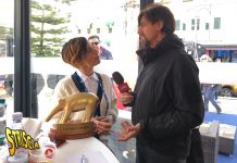 Andrea Delogu riceve il Tapiro d’oro per le dichiarazioni sulla canzone di Achille Lauro delogu