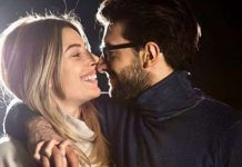 Le Iene, Valentina Allegri riceve un originale regalo | Video Valentina Allegri