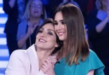 Ambra Angiolini a Verissimo: “Credo di nuovo nell’amore e nel futuro” Ambra a Verissimo