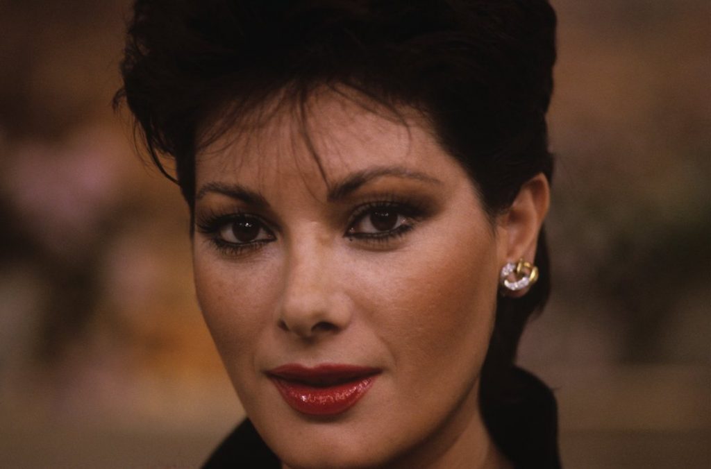 Iris omaggia Edwige Fenech con il ciclo "Edwige '70 ...