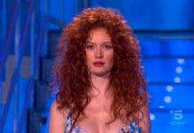 Ciao Darwin 8, la nuova Madre Natura apre la seconda puntata | video Foto Madre Natura Ciao Darwin 8 seconda puntata