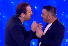Pio e Amedeo, che risate ad Amici 2019 Serale: ecco l’esibizione della settima puntata | video Foto Pio e Amedeo Amici 2019 Serale prima puntata ieri