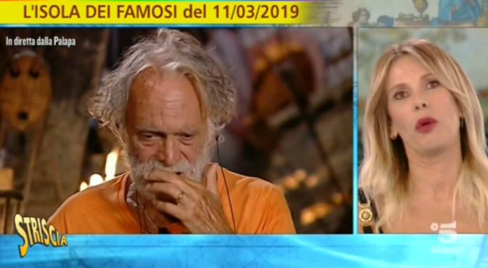 Striscia la notizia ancora contro la Marcuzzi per le scuse a Fogli | video Foto Striscia vs Marcuzzi Isola 2019