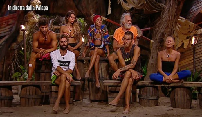 Riccardo Fogli, a L’Isola dei Famosi scontro con Marina La Rosa | video Foto scontro Riccardo Fogli Marina La Rosa Isola 2019