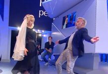 Gianluca Vacchi balla a C’è posta per te 2019 e si scatena | video Foto Gianluca Vacchi che balla a C'è posta per te 2019