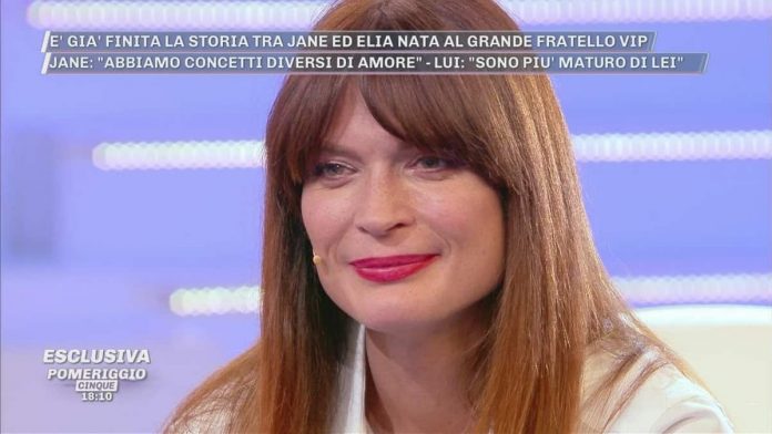 Jane Alexander a Pomeriggio 5: ecco cosa è successo fra me ed Elia Jane Alexander ed Elia Fongaro