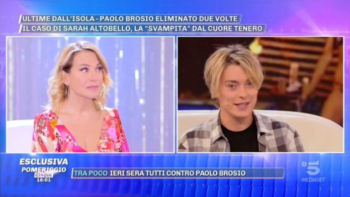 Domenica Live busta choc: Sarah Altobello ha o non ha una relazione con il manager? Sarah Altobello a Pomeriggio 5