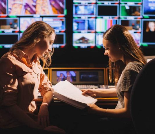 Programmi TV del pomeriggio di oggi | venerdì 5 dicembre 2025 Programmi tv pomeriggio