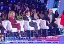 Live – Non è la D’Urso, Arena sul Congresso Mondiale delle Famiglie | Video arena congresso famiglie live non è la d'urso