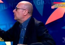 Striscia la notizia, furioso fuorionda: giornalista si arrabbia a Tiki Taka | video Foto giornalista arrabbiato a Tiki Taka - Striscia 08 03 2019