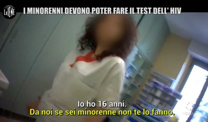 Le Iene, Toffa: “Test Hiv e minorenni, la legge va cambiata” | video Foto test hiv Iene 2019