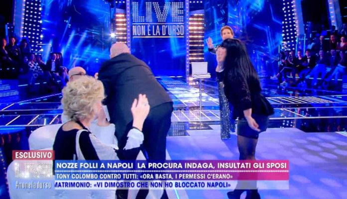 A Live acceso scontro tra Platinette e Donna Ciretta: la D’Urso calma tutti così | video