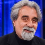 Finale Tu si que vales 2025: l’applauso per Beppe Vessicchio | Video Witty Tv Beppe Vessicchio