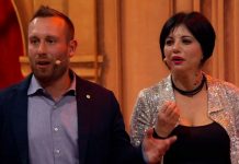 Ciao Darwin 2019, Viaggio nel Tempo con “Il Padrino”: le gaffe di Umani vs Mutanti | video Mediaset I concorrenti di Ciao Darwin 2019 protagonisti del Viaggio nel tempo Umani vs Mutanti