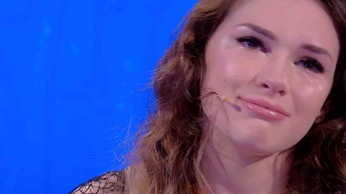 Uomini e donne, Klaudia Poznanska è la “non scelta” di Andrea Zelletta | video Mediaset / Witty tv Klaudia Poznanska è la "non scelta" di Andrea Zelletta a Uomini e donne