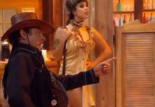 Ciao Darwin 8, viaggio nel tempo con Luca Laurenti che rifà il cowboy di Buona Domenica | video Luca Laurenti rifà il cowboy di Buona Domenica a Ciao Darwin 2019