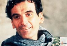 Buon compleanno Massimo, lo speciale ricordo dedicato a Troisi su Rai3 L'attore Massimo Troisi