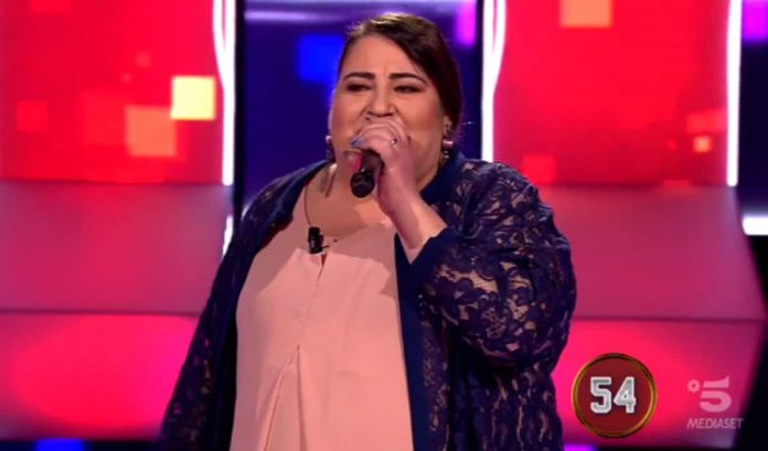 All Together Now: Mirella canta Vasco Rossi con la voce bassa e conquista i giudici | video Mediaset