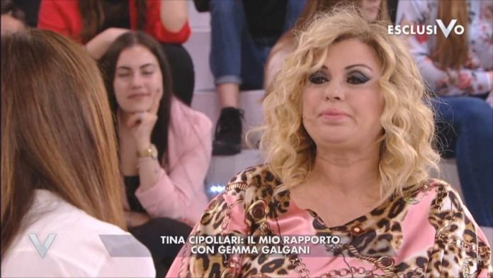 Tina Cipollari a Verissimo: la rivalità con Gemma Galgani | Video Mediaset Tina Cipollari