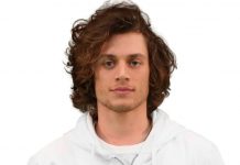 Intervista ad Umberto Gaudino ballerino Amici 18: “Non vedo l’ora di entrare nel corpo di ballo di Maria De Filippi” | ESCLUSIVA Il Ballerino di Amici "Umberto Gaudino"