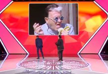 Cristiano Malgioglio commenta la gif della banana a La sai l’ultima?: “Mi si rompe e poi…” | video Mediaset Cristiano Malgioglio e la gif della banana a La sai l'ultima? - Digital edition