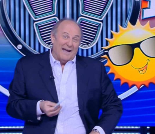 Caduta Libera di Gerry Scotti torna su Canale 5: ecco quando inizia il game show Gerry Scotti a Caduta Libera