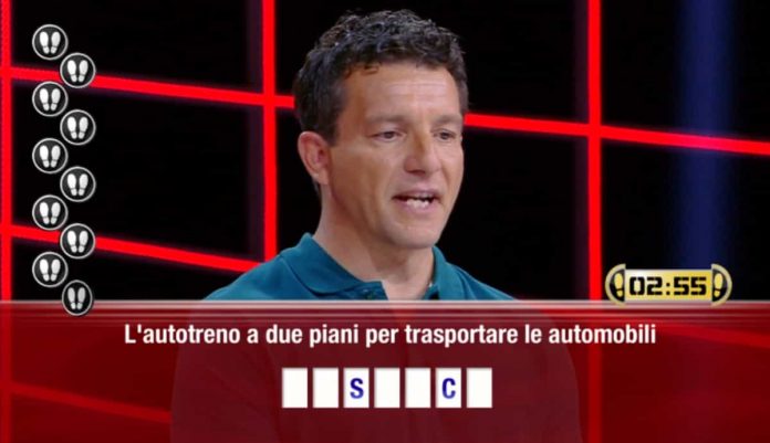 Caduta Libera, chi è il nuovo campione Alessandro che ha sconfitto Lara? | video Mediaset Alessandro è il nuovo campione di Caduta Libera