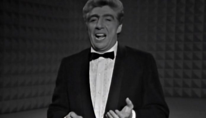 Le barzellette di Gino Bramieri rivivono a La sai l’ultima? | video Mediaset Le barzellette di Gino Bramieri rivivono a La sai l'ultima? 2019 con un omaggio al comico