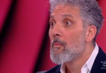 Beppe Fiorello ospite a La sai l’ultima?, tra barzellette e sketch su “Narcos” | video Mediaset Beppe Fiorello ospite a La sai l'ultima? nella puntata di venerdì 12 luglio 2019