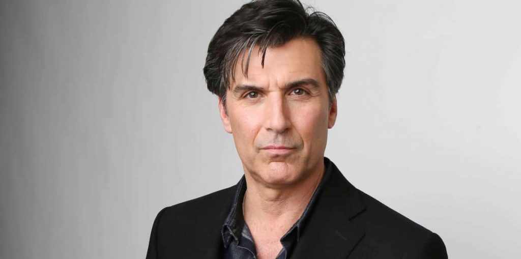 L'attore Vincent Irizarry in Beautiful