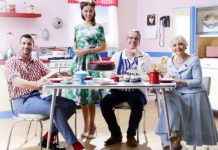 Bake Off Italia 2019: concorrenti, giudici e come vedere la prima puntata in streaming e in tv Nella foto: la conduttrice di Bake Off Italia 2019 Benedetta Parodi e i giudici Ernst Knam, Clelia D'Onofrio e Damiano Carrara