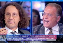Adriano Panzironi sotto accusa a Live – Non è la D’Urso: il duro affondo di Cecchi Paone | video Mediaset Lo scontro tra Panzironi e Cecchi Paone a Live - Non è la D'Urso