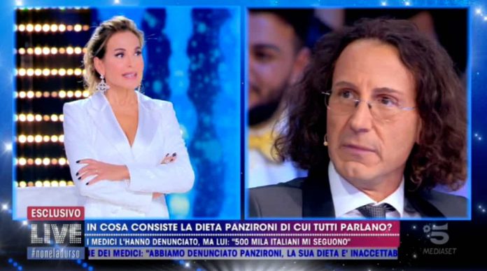 Adriano Panzironi sotto accusa a Live – Non è la D’Urso: nuove testimonianze | video Mediaset Adriano Panzironi ospite a Live - Non è la D'Urso