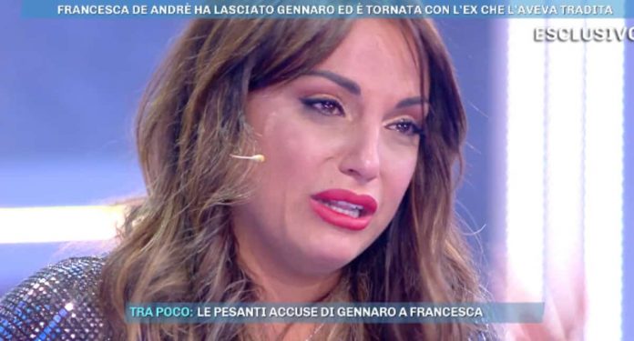 Francesca De Andrè a Pomeriggio 5: il complotto | Video Mediaset Francesca De Andre a Domenica Live